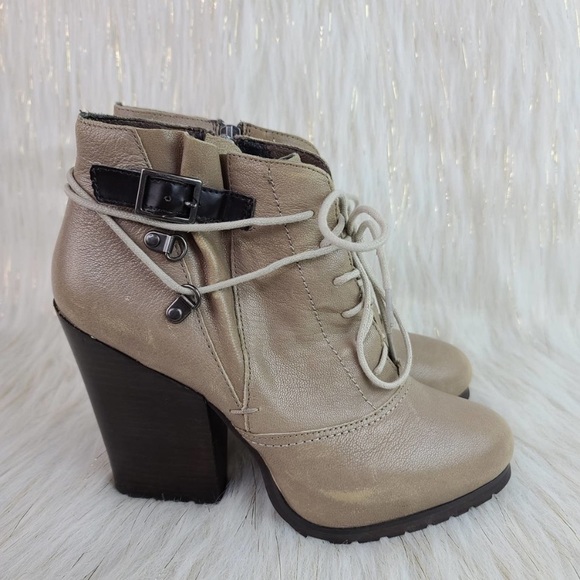 Bacio 61 Pesanti Leather Ankle Boots - Picture 1 of 10